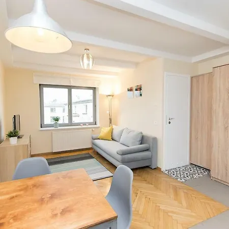 Private Flat In Heart P4you Pl