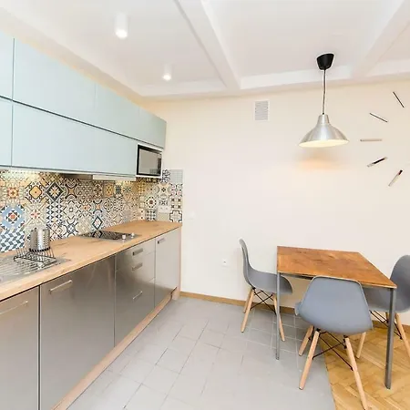 דירה Private Flat In Heart P4you Pl