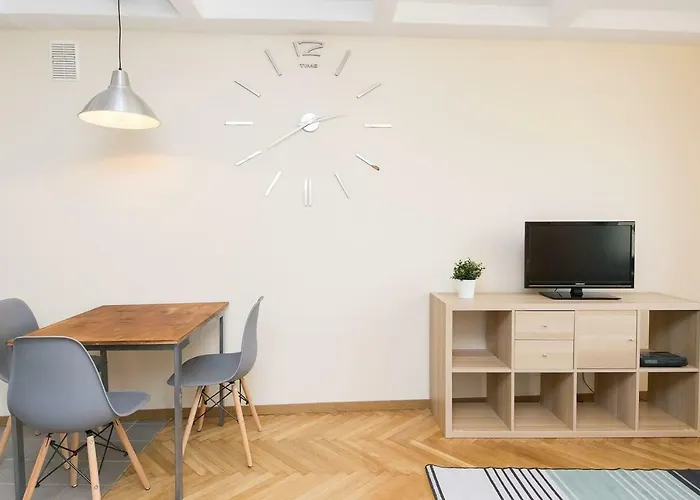 Private Flat In Heart P4you Pl Appartamento